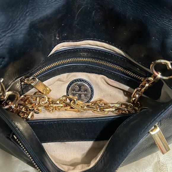 Tory Burch Reva Logo Black Leather Crossbody Bag - Picture 8 of 9